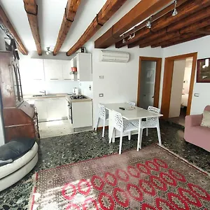Ca Rialto Apartment Venice