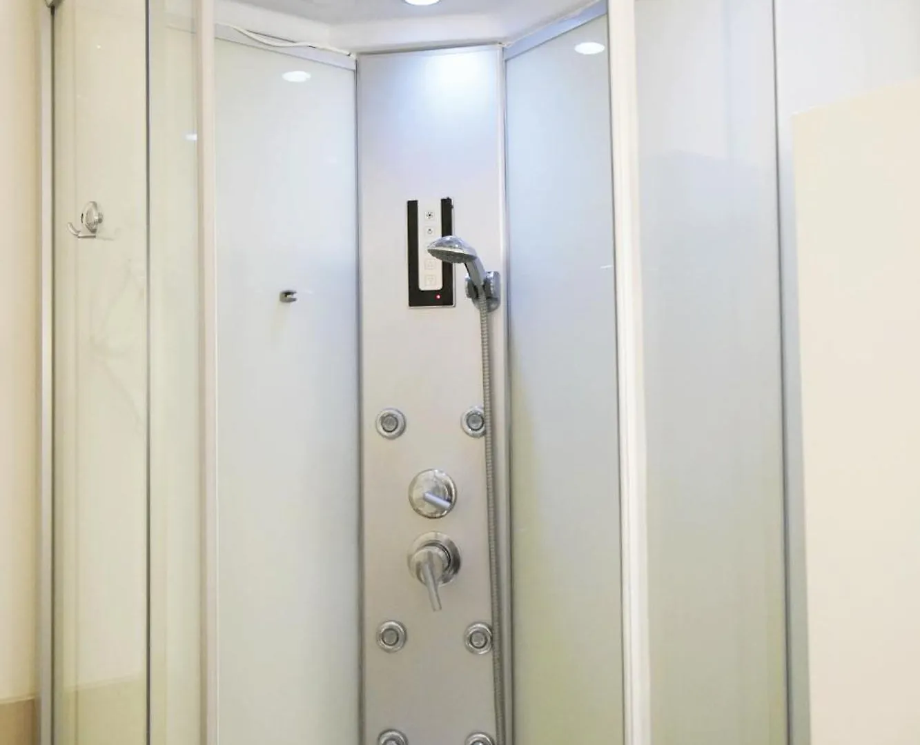 Lupetta Apartment Mediolan Włochy